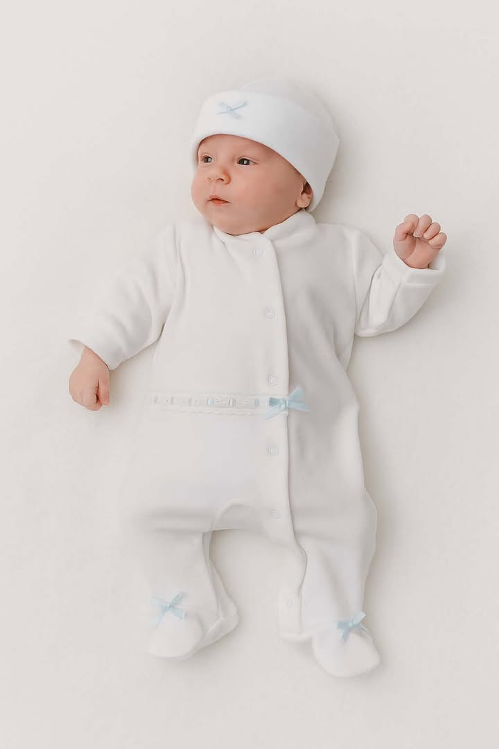Babygrow e gorro princípe